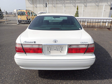 Load image into Gallery viewer, Toyota Crown Athlete V (ETA. Landing June)