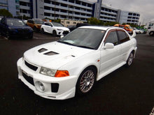 Load image into Gallery viewer, Mitsubishi Lancer Evolution 5 GSR (ETA: Landing October)
