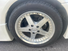 Load image into Gallery viewer, Nissan Stagea 2.5T RS Four S (In Process)