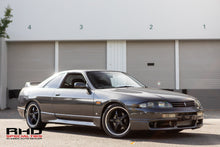 Load image into Gallery viewer, 1993 Nissan Skyline R33 GTS25T *SOLD*