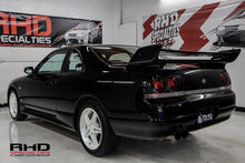 Load image into Gallery viewer, 1995 Nissan Skyline GTS25T R33 (SOLD)
