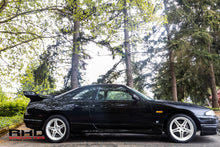 Load image into Gallery viewer, 1995 Nissan Skyline GTS25T R33 (SOLD)