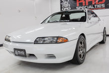 Load image into Gallery viewer, 1990 White Nissan Skyline R32 GTST Type M (SOLD)