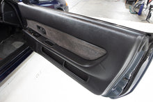 Load image into Gallery viewer, 1990 Nissan Skyline R32 GTR (SOLD)