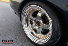 Load image into Gallery viewer, 1990 Nissan Skyline R32 GTR (SOLD)