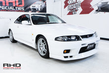 Load image into Gallery viewer, 1995 Nissan Skyline R33 GTR VSpec (SOLD)