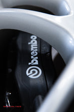 Load image into Gallery viewer, 1995 Nissan Skyline R33 GTR VSpec (SOLD)