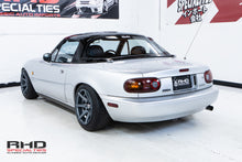 Load image into Gallery viewer, 1990 Mazda Eunos Roadster (SOLD)