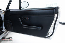 Load image into Gallery viewer, 1990 Mazda Eunos Roadster (SOLD)
