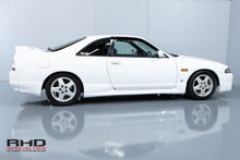 Load image into Gallery viewer, 1995 Nissan Skyline R33 GTS25T *Sold*