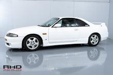 Load image into Gallery viewer, 1995 Nissan Skyline R33 GTS25T *Sold*