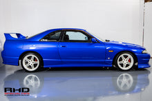 Load image into Gallery viewer, 1995 Nissan Skyline GTS25T R33 *Sold*