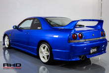 Load image into Gallery viewer, 1995 Nissan Skyline GTS25T R33 *Sold*