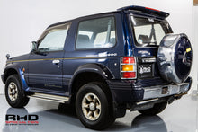 Load image into Gallery viewer, 1995 Mitsubishi Pajero *SOLD*
