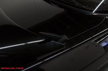 Load image into Gallery viewer, 1990 Nissan R32 Skyline GTS-4 *SOLD*