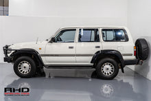 Load image into Gallery viewer, 1993 Toyota Landcruiser GXL *Sold*