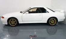 Load image into Gallery viewer, Nissan Skyline GTR R32 Vspec *Sold*