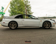 Load image into Gallery viewer, 1995 Nissan Fairlady Z AT *SOLD*