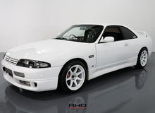 Load image into Gallery viewer, 1995 Nissan Skyline R33 GTS25T TYPE M *Sold*