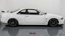 Load image into Gallery viewer, 1995 Nissan Skyline R33 GTR *Sold*