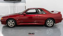 Load image into Gallery viewer, 1993 Nissan Skyline R32 GTST Type M *SOLD*