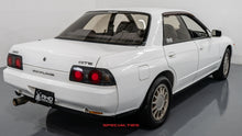 Load image into Gallery viewer, 1989 Nissan Skyline R32 SEDAN *Sold*
