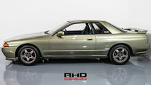 Load image into Gallery viewer, 1992 Nissan Skyline R32 Type M *Sold*