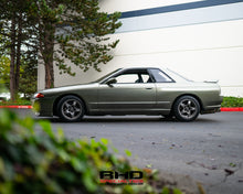 Load image into Gallery viewer, 1992 Nissan Skyline R32 Type M *Sold*