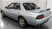 Load image into Gallery viewer, 1989 Nissan Skyline R32 GTST Sedan