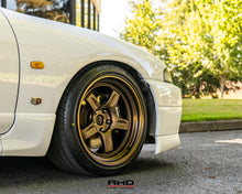 Load image into Gallery viewer, 1996 Nissan Skyline R33 GTR Vspec *SOLD*