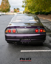 Load image into Gallery viewer, 1993 Nissan Skyline R33 Sedan AT *Sold*