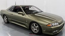 Load image into Gallery viewer, 1990 Nissan Skyline R32 GTST *SOLD*