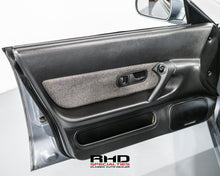 Load image into Gallery viewer, 1990 Nissan R32 Skyline GTST *Sold*