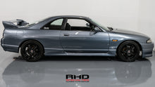 Load image into Gallery viewer, 1995 Nissan Skyline R33 GTS25T Type M *Sold*