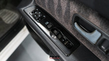 Load image into Gallery viewer, 1990 Nissan Skyline R32 GTST