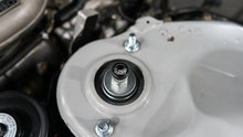 Load image into Gallery viewer, 1989 Nissan Skyline R32 GTST Sedan *SOLD*