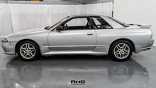 Load image into Gallery viewer, 1991 Nissan Skyline R32 GTST AT *SOLD*