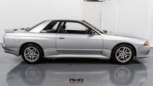 Load image into Gallery viewer, 1991 Nissan Skyline R32 GTST AT *SOLD*