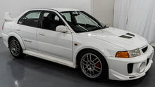Load image into Gallery viewer, Mitsubishi EVO V *SOLD*