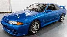 Load image into Gallery viewer, 1991 Nissan Skyline R32 GTST *SOLD*