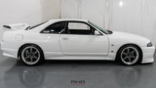 Load image into Gallery viewer, Nissan Skyline R33 GTR *SOLD*