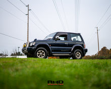 Load image into Gallery viewer, 1995 Mitsubishi Pajero *SOLD*