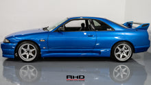 Load image into Gallery viewer, 1995 Nissan Skyline R33 GTS25T Type M *Sold*