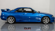 Load image into Gallery viewer, 1995 Nissan Skyline R33 GTS25T Type M *Sold*