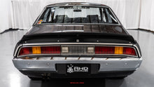 Load image into Gallery viewer, 1976 Toyota Corona Mark II