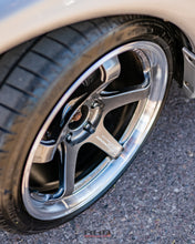 Load image into Gallery viewer, 1994 Nissan Skyline R32 GTR *SOLD*
