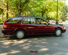 Load image into Gallery viewer, Honda Accord Wagon AT *SOLD*