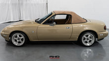 Load image into Gallery viewer, 1992 Eunos Roadster *SOLD*