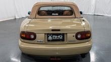 Load image into Gallery viewer, 1992 Eunos Roadster *SOLD*
