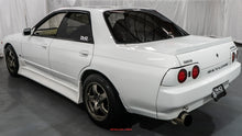 Load image into Gallery viewer, 1991 Nissan Skyline R32 GTS4 *SOLD*